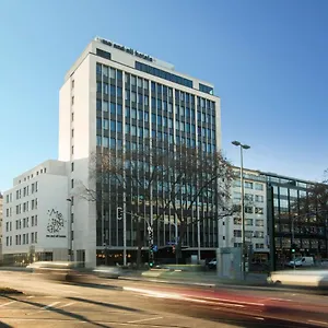 Me And Dusseldorf, By Hyatt 4* Düsseldorf