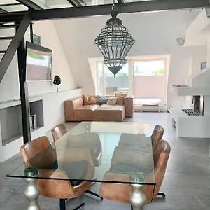 Schoene Dachgeschoss-maisonette , München Deutschland